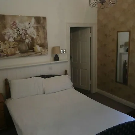 Windsor House 2* كورك
