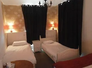 Windsor House 2* كورك