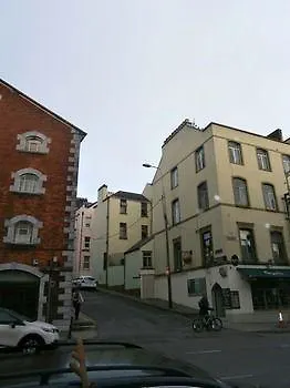 فندق Windsor House 2*