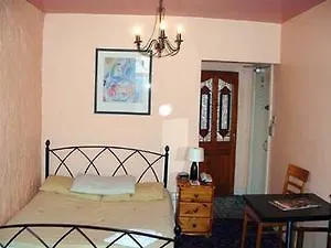 Windsor House فندق كورك